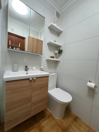 Piso en avenida de la Armada Española, 73