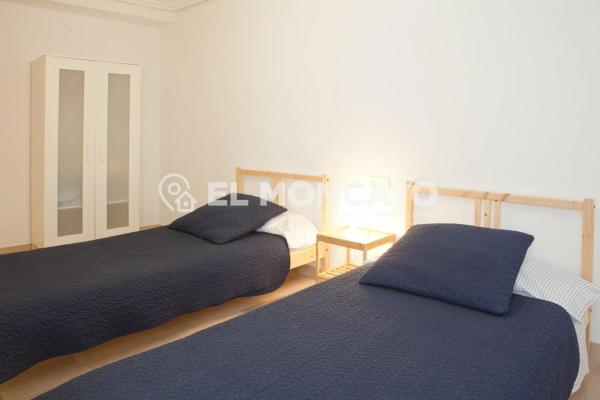 Piso en calle Cervantes