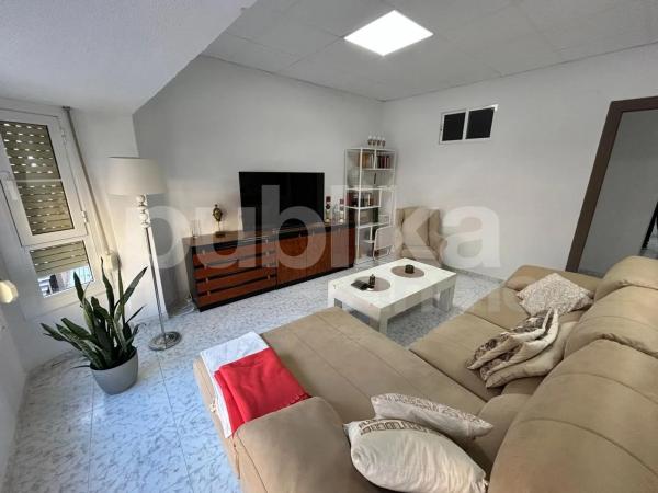 Dúplex en calle Poeta Miguel Hernández, 16