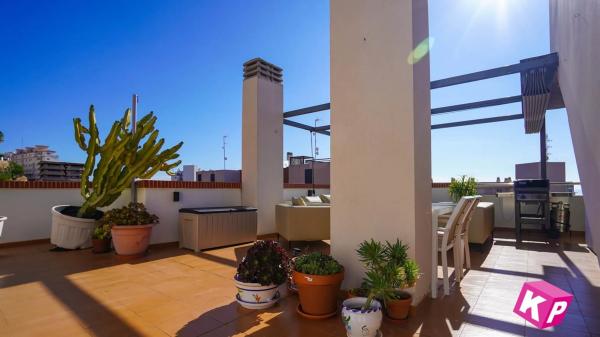 Piso en avenida Santa Pola