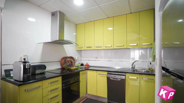 Casa independiente en calle Elda