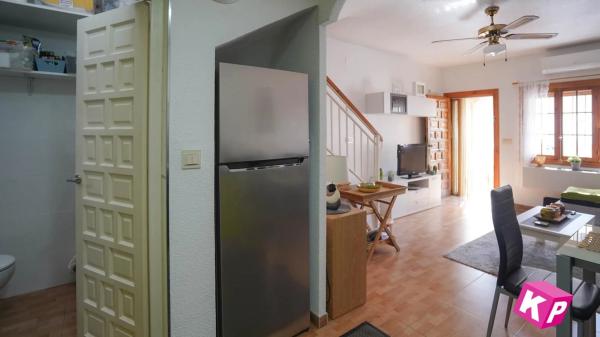 Casa independiente en calle Elda