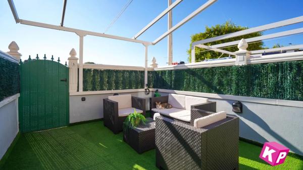 Casa independiente en calle Logroño