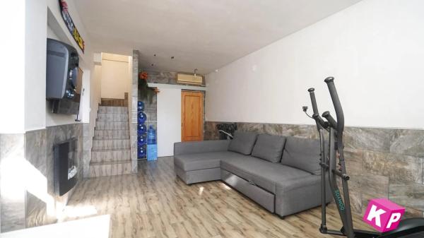 Casa independiente en calle Logroño