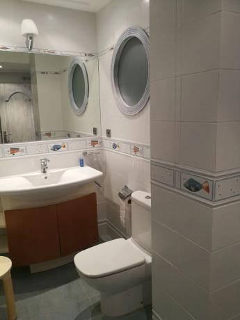 Chalet pareado en avenida de la Armada Española, 74