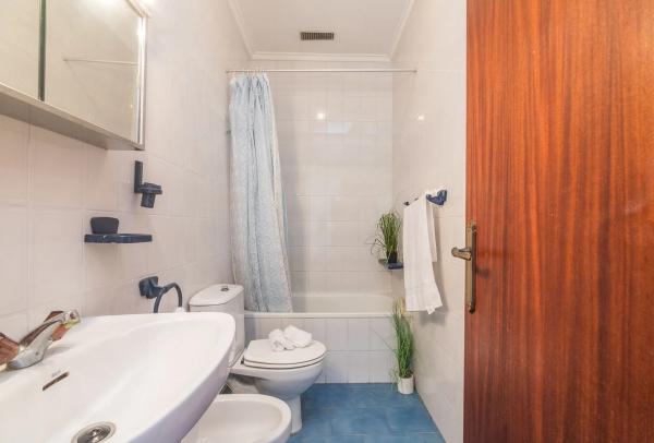 Chalet adosado en calle Cox, 10