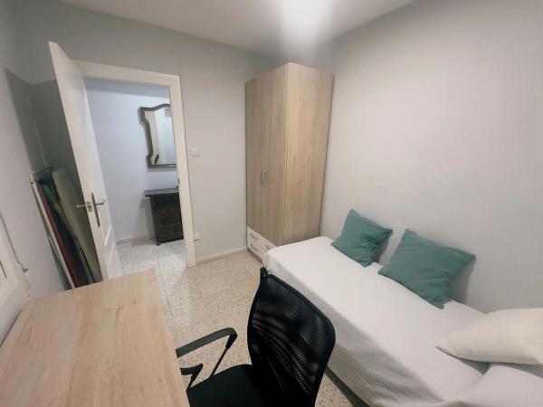 Piso en CL Yecla, 50