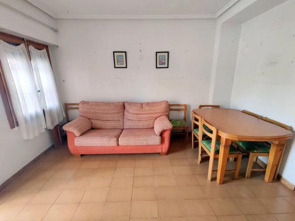 Chalet adosado en avenida Salamanca, 135