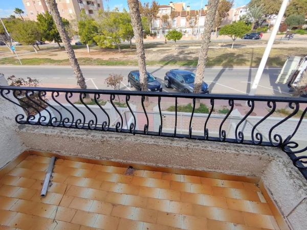 Chalet adosado en avenida Salamanca, 135