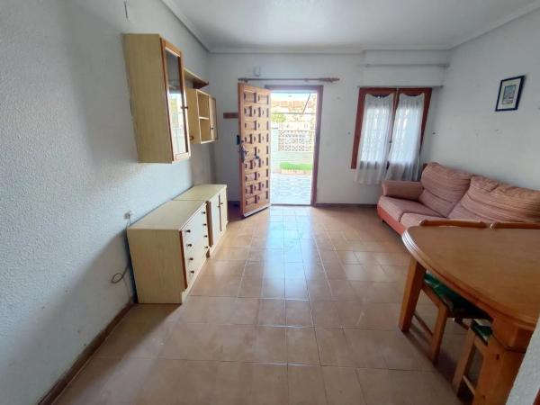 Chalet adosado en avenida Salamanca, 135