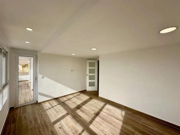 Piso en pasaje Granada