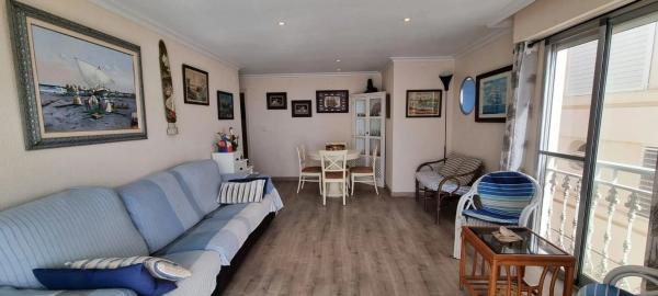 Piso en calle Campoamor