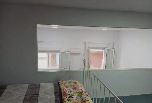 Estudio en calle Ramón y Cajal, 8