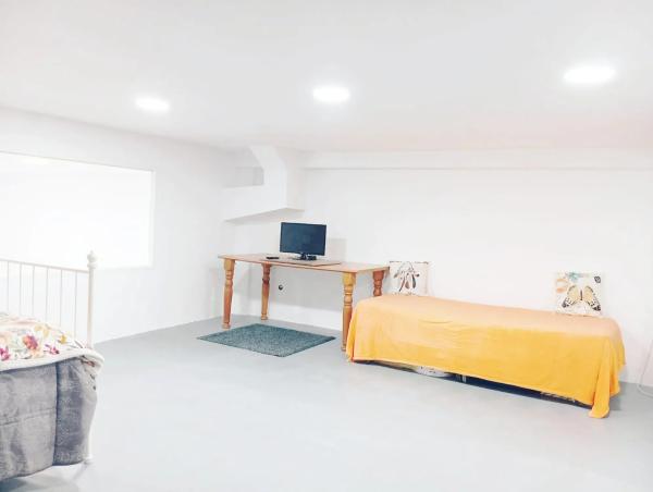 Estudio en calle Ramón y Cajal, 8