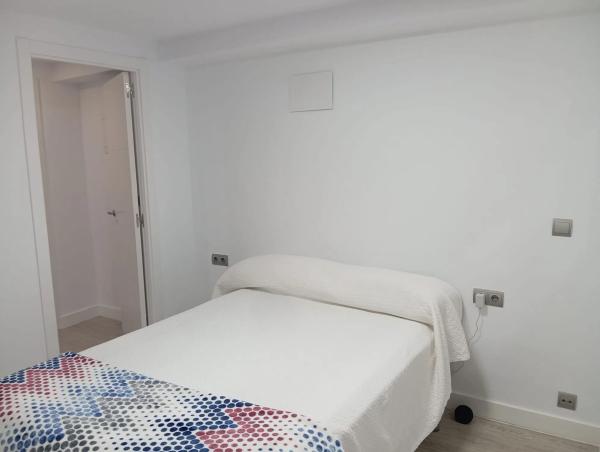 Estudio en calle Ramón y Cajal, 8