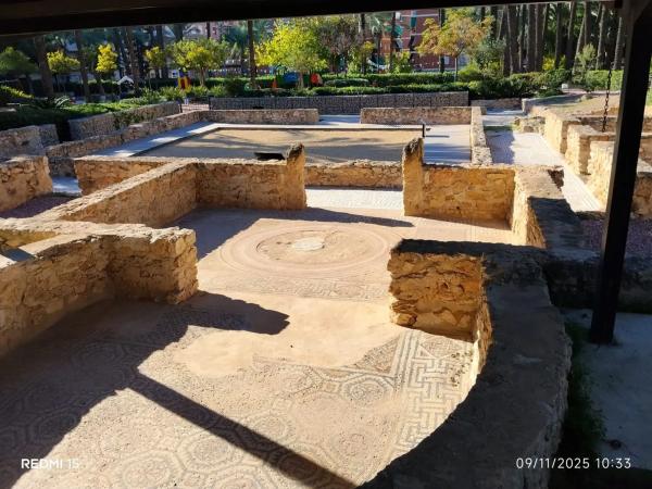 Estudio en calle Ramón y Cajal, 8