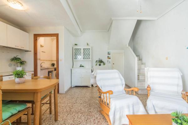 Chalet adosado en avenida Verge del Pilar, 54