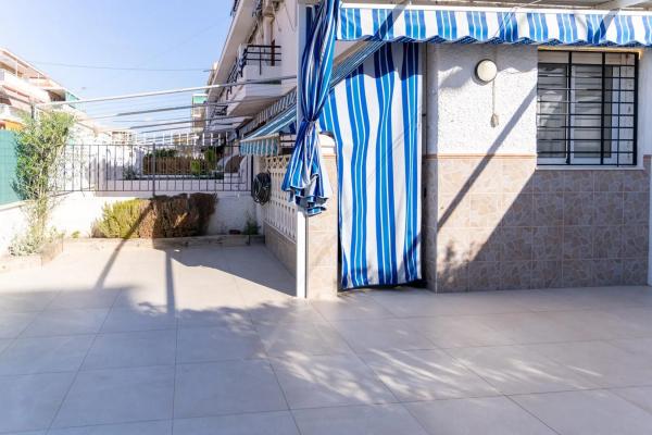 Casa independiente en calle Toledo