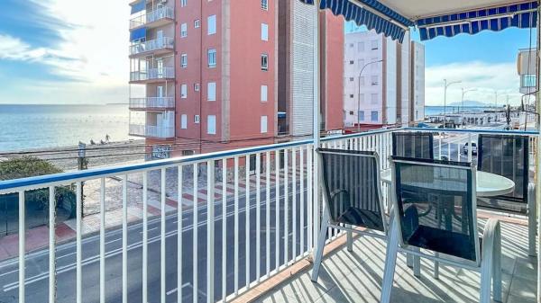 Piso en calle Almoradí