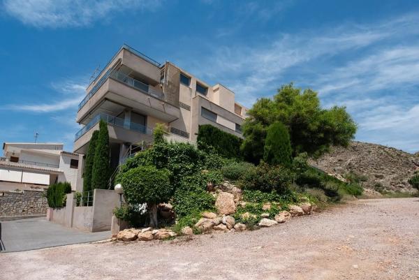 Piso en avenida Catalanet