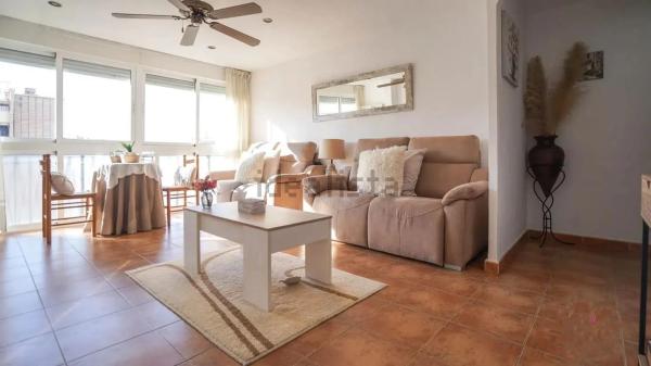 Piso en avenida Canalejas