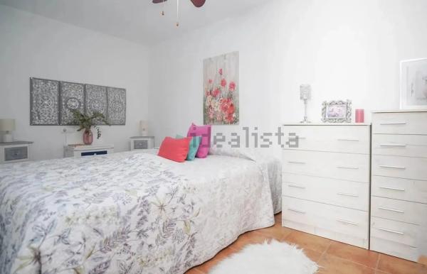 Piso en avenida Canalejas