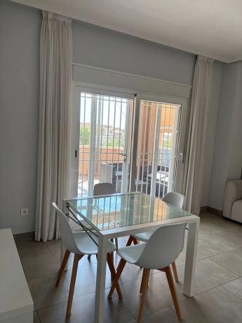 Piso en calle Juan Sebastián Elcano, 48