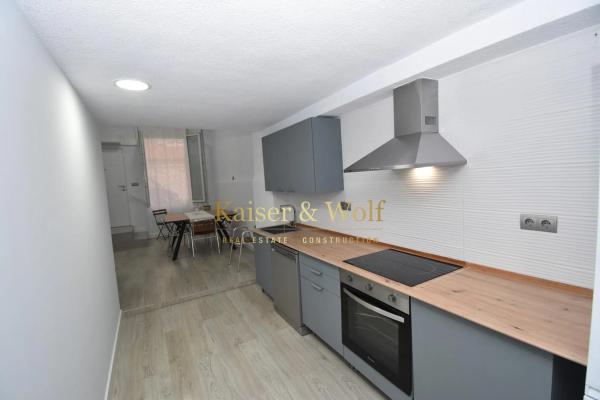 Piso en calle Ramón y Cajal