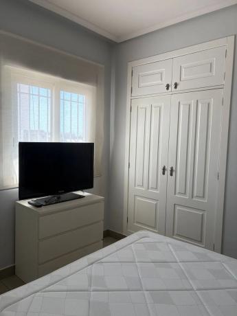 Piso en calle Juan Sebastián Elcano, 48