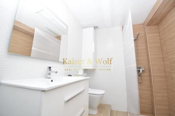 Piso en calle Ramón y Cajal