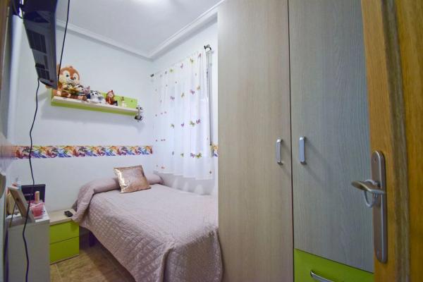 Piso en CL Mediodia, 6