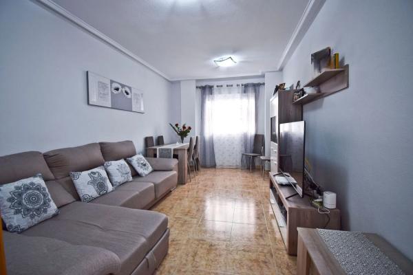 Piso en CL Mediodia, 6