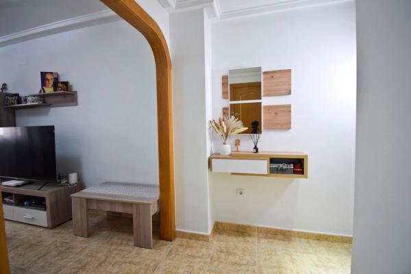 Piso en CL Mediodia, 6