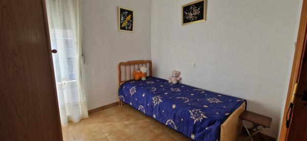 Chalet adosado en calle Hellín