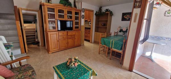 Chalet adosado en calle Hellín