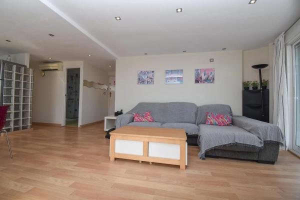 Piso en calle Almoradí