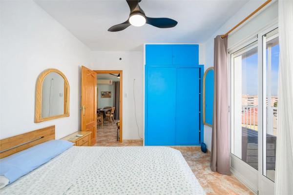 Piso en calle Enrique Pire Solís