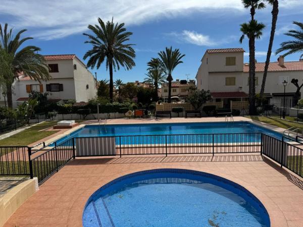 Piso en avenida de la Armada Española