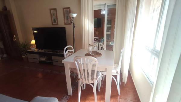 Chalet pareado en calle Logroño