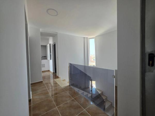 Piso en calle de la Victoria, 127