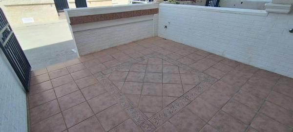 Casa independiente en avenida del Tamarit