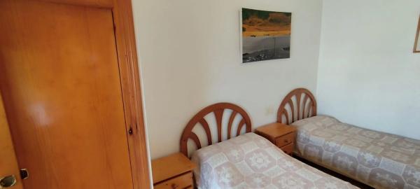 Casa independiente en avenida del Tamarit