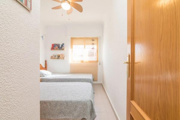 Piso en calle Elda s/n