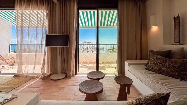 Piso en avenida Oscar Espla