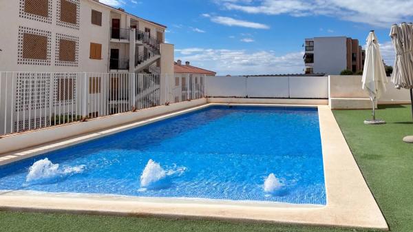 Piso en avenida Oscar Espla