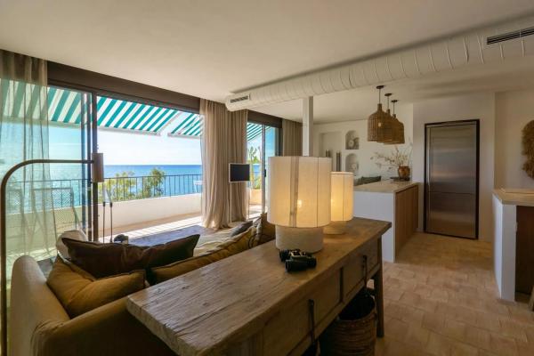 Piso en avenida Oscar Espla