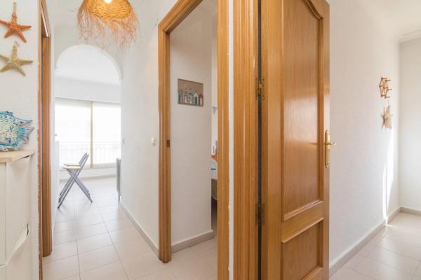 Piso en calle Elda s/n