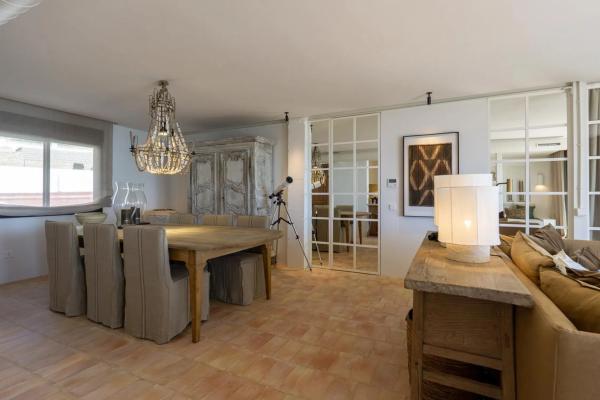 Piso en avenida Oscar Espla