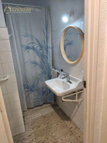 Piso en calle Caritat