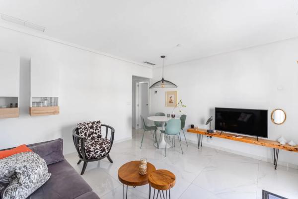 Piso en calle Almoradí